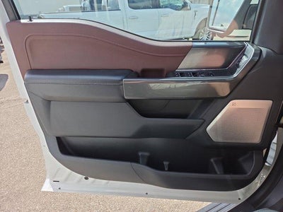 2022 Ford F-150 LARIAT 4WD SuperCrew 5.5' Box