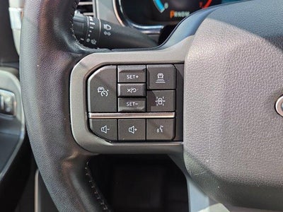 2022 Ford F-150 LARIAT 4WD SuperCrew 5.5' Box