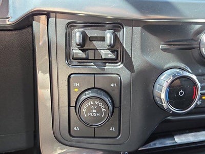 2022 Ford F-150 LARIAT 4WD SuperCrew 5.5' Box