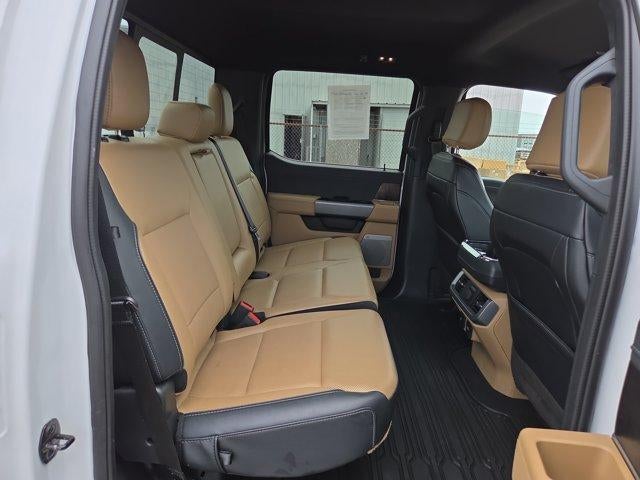 2023 Ford F-150 LARIAT 4WD SuperCrew 5.5' Box