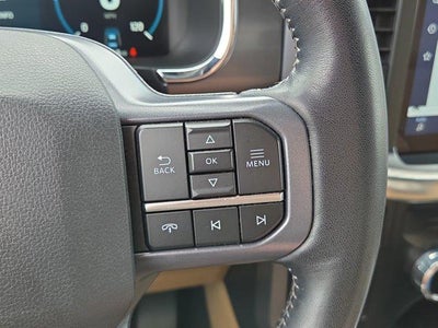 2023 Ford F-150 LARIAT 4WD SuperCrew 5.5' Box