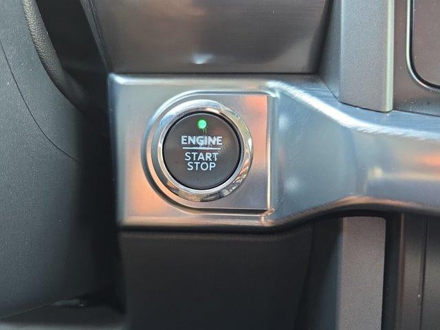 2022 Ford F-150 LARIAT 4WD SuperCrew 5.5' Box