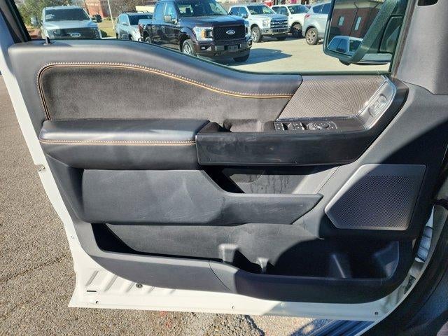 2022 Ford F-150 Platinum 4WD SuperCrew 5.5' Box