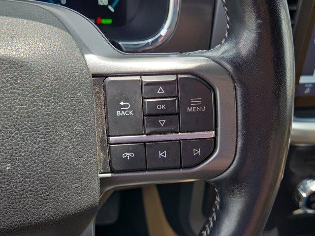 2021 Ford F-150 LARIAT 4WD SuperCrew 5.5' Box
