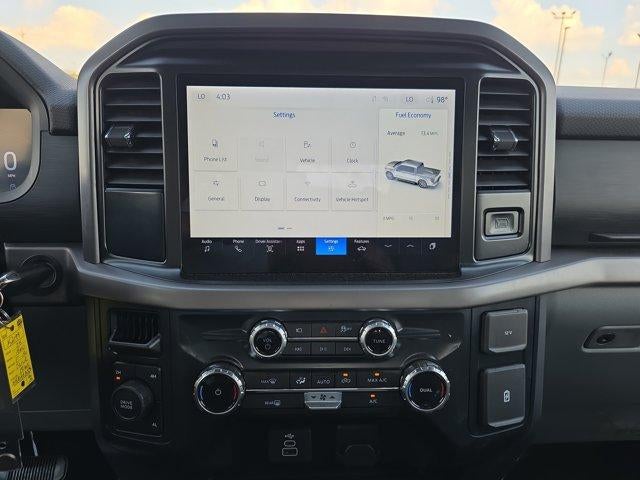 2025 Ford F-150 XLT 4WD SuperCrew 5.5' Box