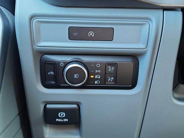 2025 Ford F-150 XLT 4WD SuperCrew 5.5' Box