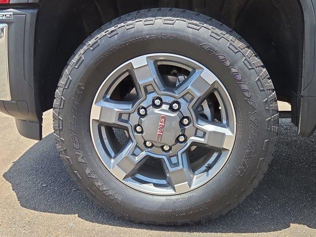 2025 GMC Sierra 2500 HD Crew Cab Standard Box 4-Wheel Drive SLT
