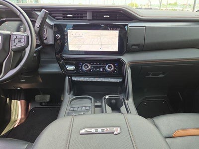 2025 GMC Sierra 2500 HD Crew Cab Standard Box 4-Wheel Drive AT4