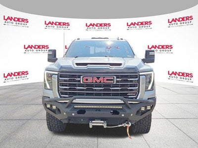 2025 GMC Sierra 2500 HD Crew Cab Standard Box 4-Wheel Drive AT4