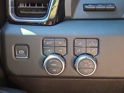 2025 GMC Sierra 2500 HD Crew Cab Standard Box 4-Wheel Drive Denali