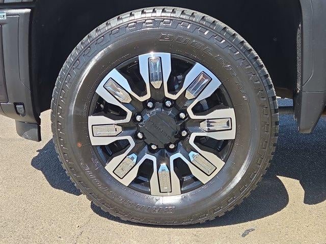 2025 GMC Sierra 2500 HD Crew Cab Standard Box 4-Wheel Drive Denali