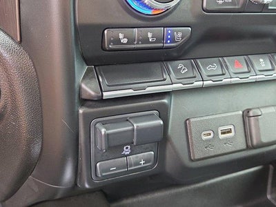 2022 GMC Sierra 1500 Limited Crew Cab Short Box 4-Wheel Drive AT4