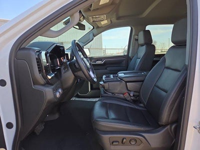 2025 GMC Sierra 1500 Crew Cab Short Box 4-Wheel Drive SLT