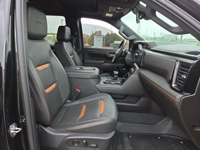 2022 GMC Sierra 1500 Crew Cab Short Box 4-Wheel Drive AT4