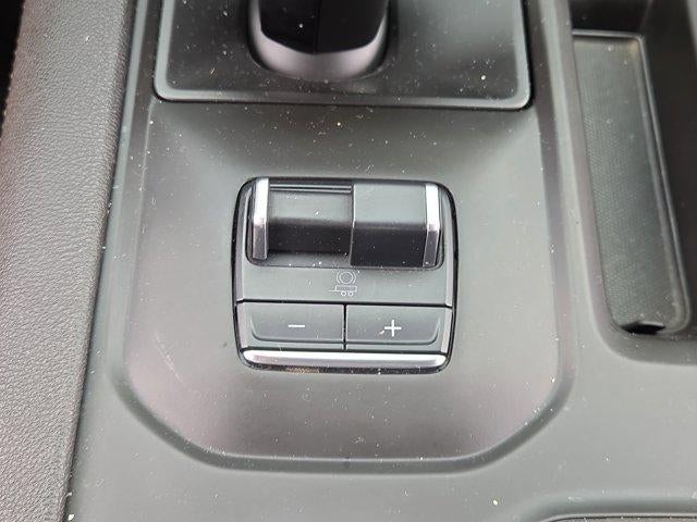 2022 GMC Sierra 1500 Crew Cab Short Box 4-Wheel Drive AT4
