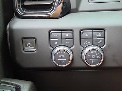 2022 GMC Sierra 1500 Crew Cab Short Box 4-Wheel Drive AT4