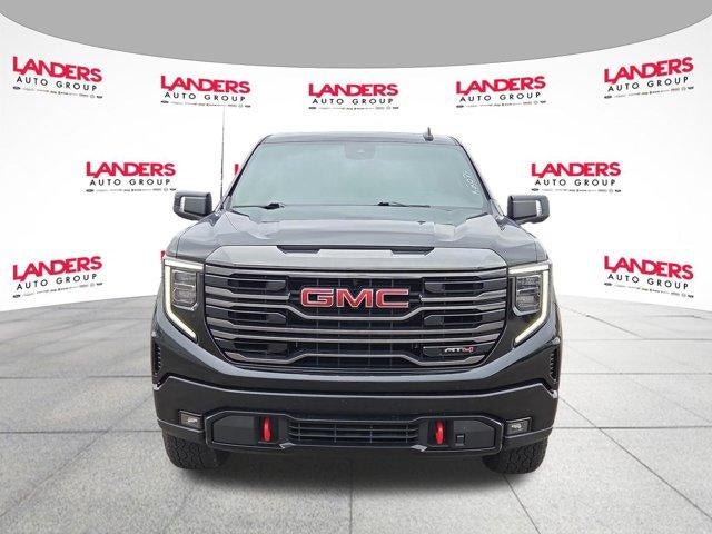 2022 GMC Sierra 1500 Crew Cab Short Box 4-Wheel Drive AT4