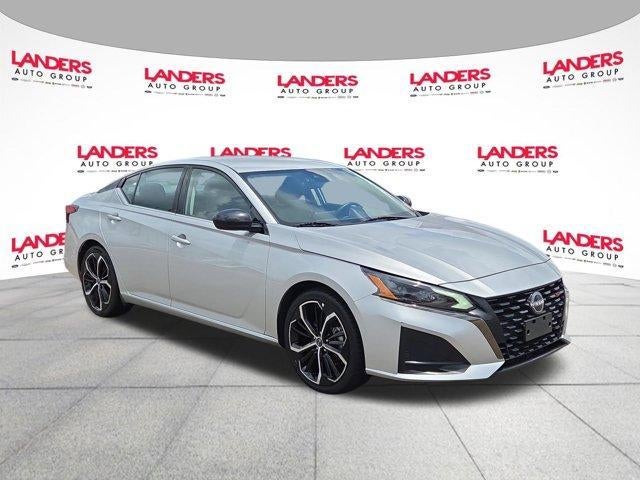 2024 Nissan Altima 2.5 SR Sedan