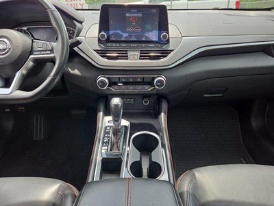 2024 Nissan Altima 2.5 SR Sedan
