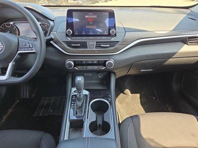 2023 Nissan Altima 2.5 SV Sedan