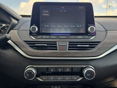 2025 Nissan Altima SV FWD
