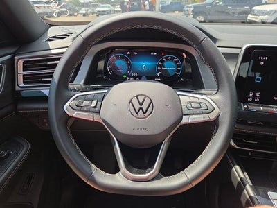 2024 Volkswagen Atlas Cross Sport 2.0T SE w/Technology FWD