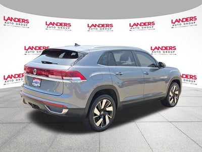 2024 Volkswagen Atlas Cross Sport 2.0T SE w/Technology FWD