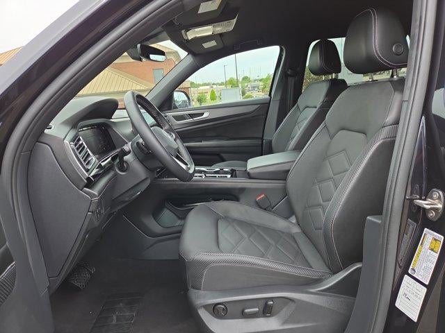 2024 Volkswagen Atlas Cross Sport 2.0T SE w/Technology FWD