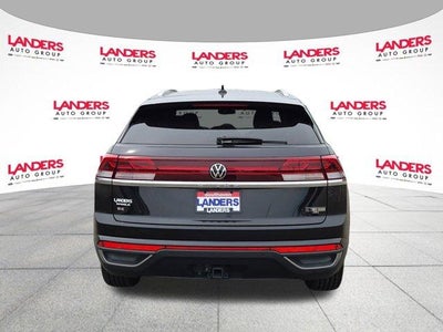 2024 Volkswagen Atlas Cross Sport 2.0T SE w/Technology FWD