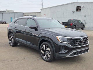 2024 Volkswagen Atlas Cross Sport 2.0T SE w/Technology FWD