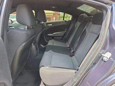 2016 Dodge Charger 4dr Sdn SXT RWD