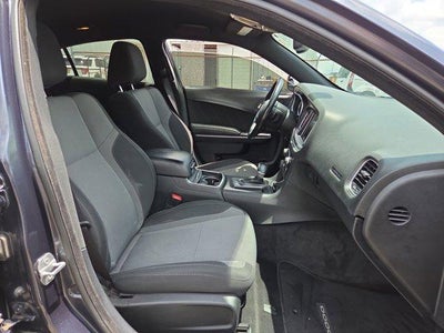 2016 Dodge Charger 4dr Sdn SXT RWD