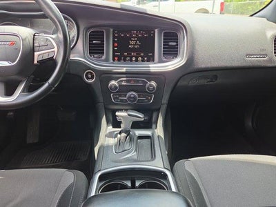 2016 Dodge Charger 4dr Sdn SXT RWD