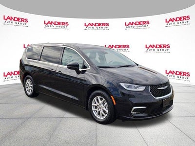 2024 Chrysler Pacifica Touring L FWD