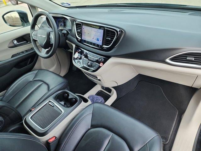 2024 Chrysler Pacifica Touring L FWD