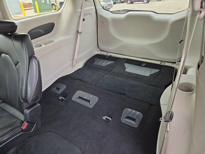 2024 Chrysler Pacifica Touring L FWD