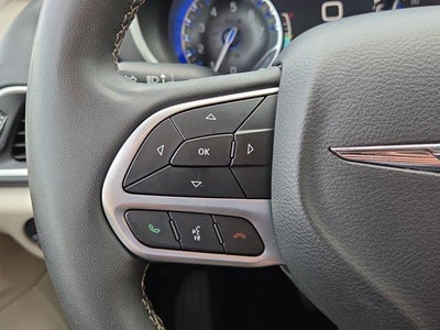 2024 Chrysler Pacifica Touring L FWD