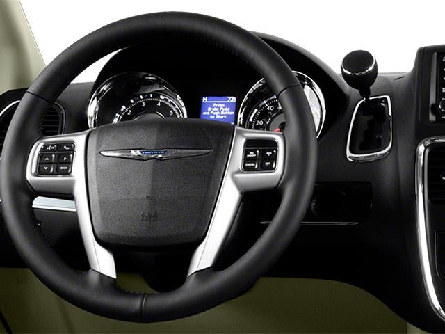 2013 Chrysler Town & Country 4dr Wgn Touring