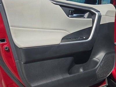 2021 Toyota RAV4 XLE Premium FWD (Natl)