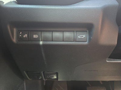 2021 Toyota RAV4 XLE Premium FWD (Natl)