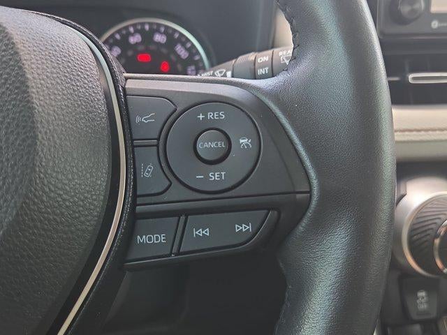 2021 Toyota RAV4 XLE Premium FWD (Natl)