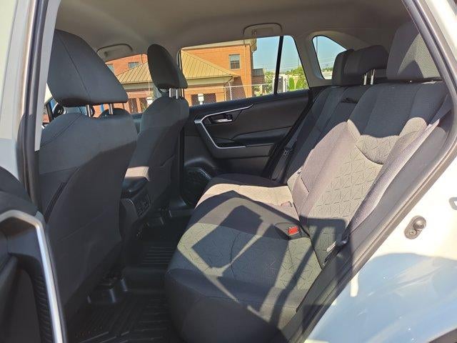 2021 Toyota RAV4 XLE FWD (GS)
