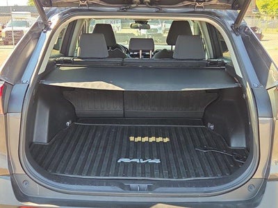 2019 Toyota RAV4 XLE FWD (Natl)