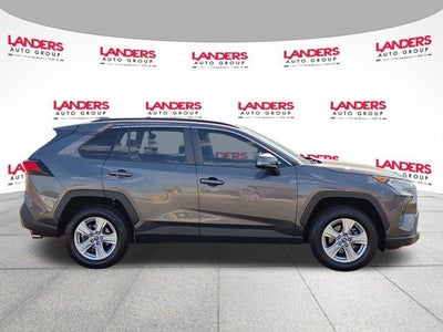 2019 Toyota RAV4 XLE FWD (Natl)