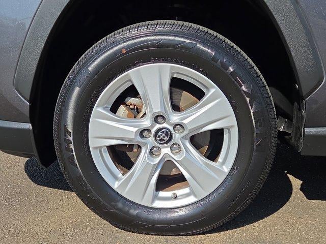 2019 Toyota RAV4 XLE FWD (Natl)