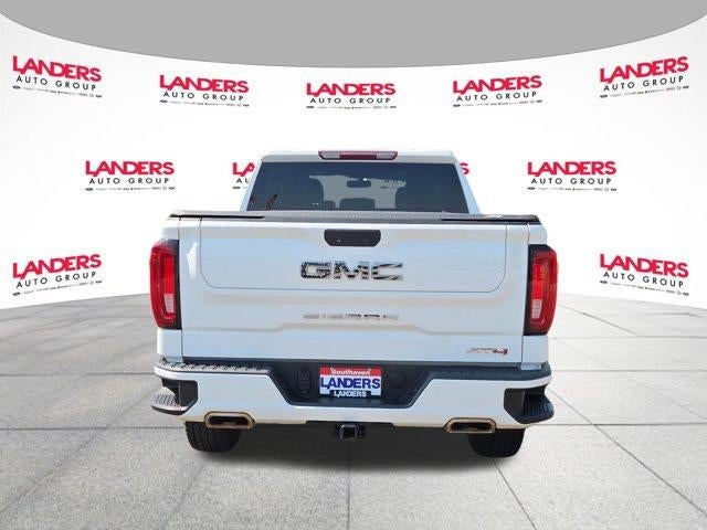 2021 GMC Sierra 1500 Crew Cab Short Box 4-Wheel Drive AT4