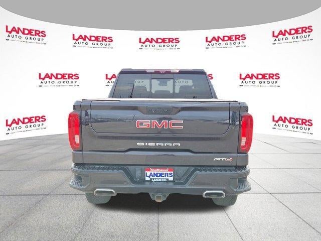 2022 GMC Sierra 1500 Crew Cab Short Box 4-Wheel Drive AT4
