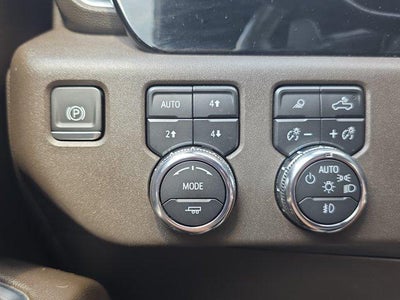 2023 GMC Sierra 1500 Crew Cab Short Box 4-Wheel Drive SLT