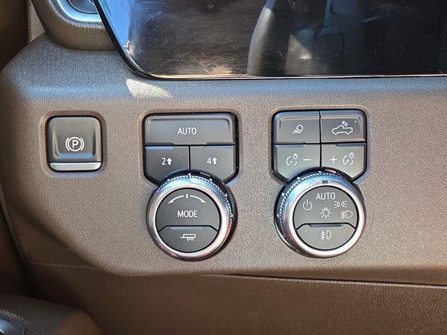 2024 GMC Sierra 1500 Crew Cab Short Box 4-Wheel Drive SLT
