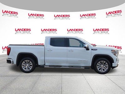 2023 GMC Sierra 1500 Crew Cab Short Box 4-Wheel Drive Denali